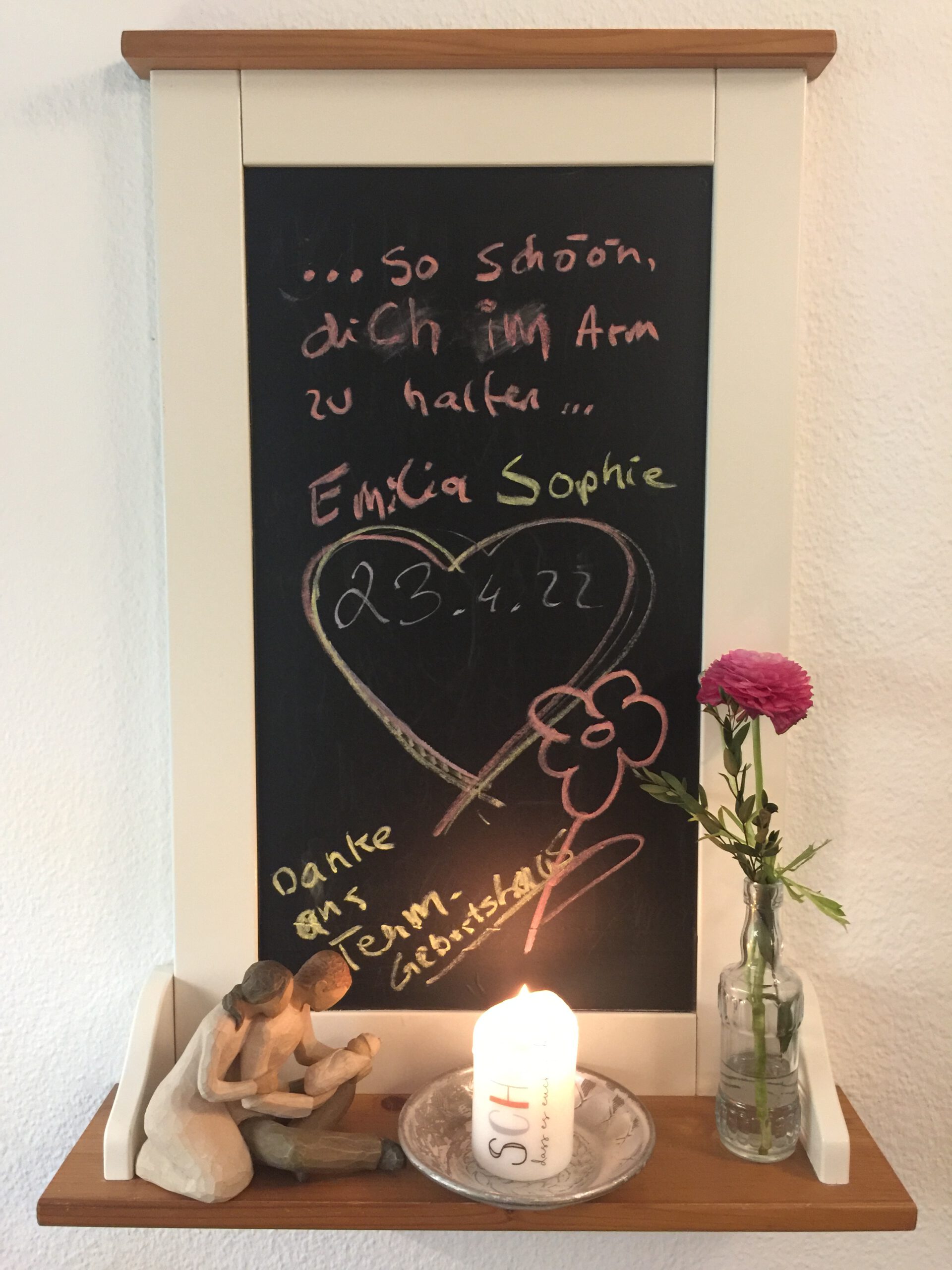 23.04.22 Emilia Sophie
